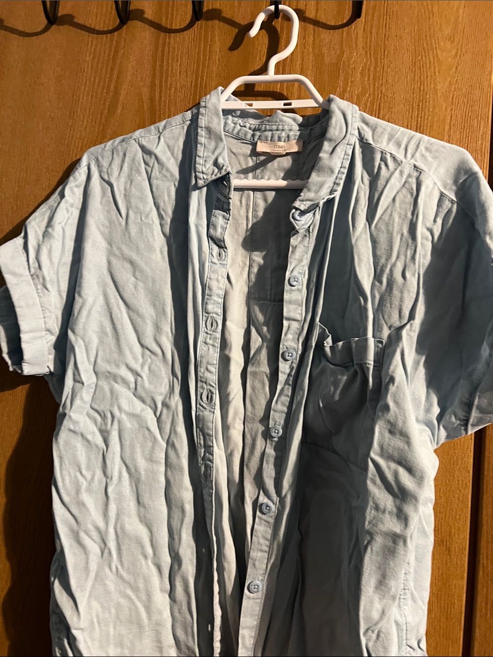 Como Vintage Light Blue Short-Sleeve Button-Down Shirt